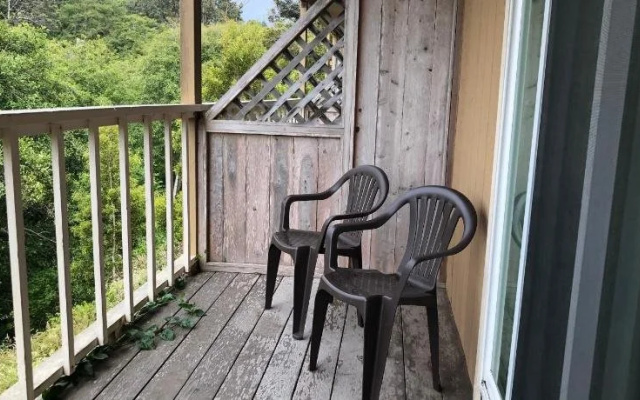 Pine Beach Inn