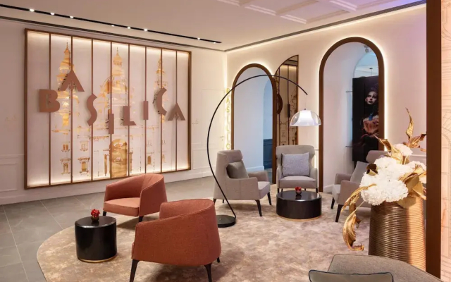 Radisson Collection Hotel, Basilica Budapest