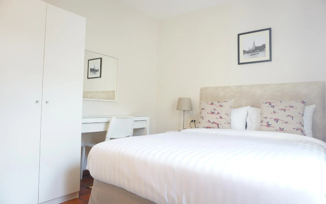 Ratchadamnoen Residence