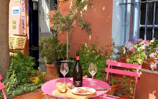 L'Abri Sous Roche - Chambres d'hôtes