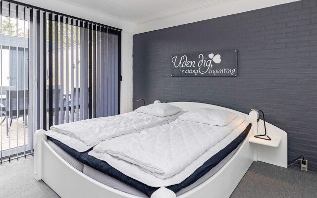 6 Person Holiday Home in Thisted