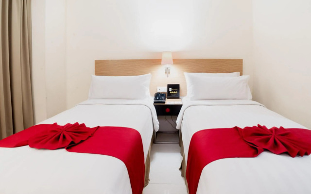 Atrium Premiere Hotel
