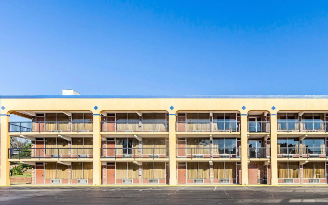 Rodeway Inn Sweetwater