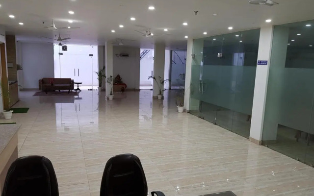 BlueNeck Sec 47 near Medanta -The Medicity' Gurugram