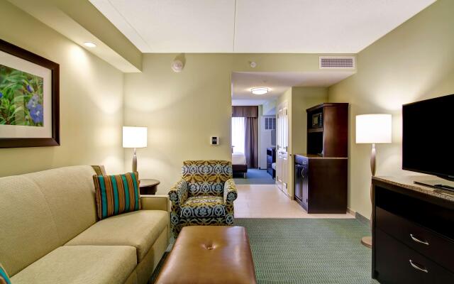 Hilton Garden Inn Woodbridge