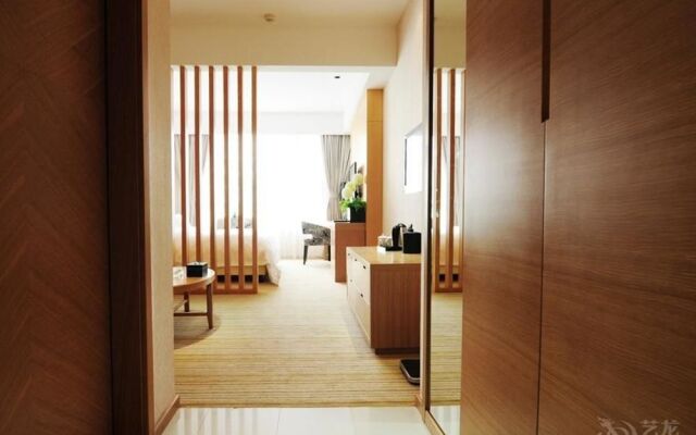 Wuhan Yuntai 6 Plus 1 Hotel