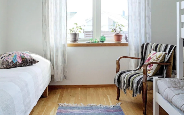 6 Person Holiday Home in Kyrkesund