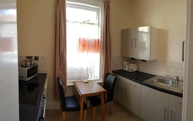4 Berth, Ground Floor Flat, Glen Villa 1