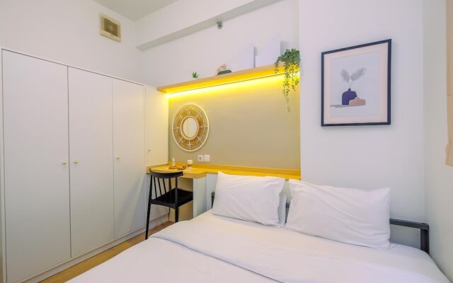 Great Choice And Cozy 2Br At Green Pramuka City Apartment