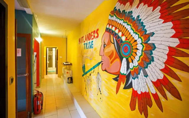 Outlanders Tribe Hostel