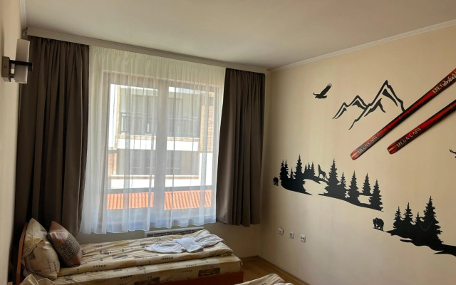 2 bedroom apartment near Gondola