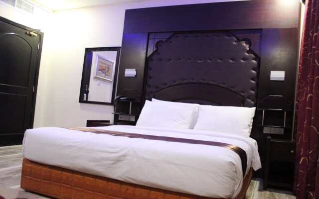 Capital Grand Hotel