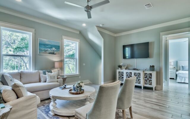 Naut On The Clock NEW Luxury