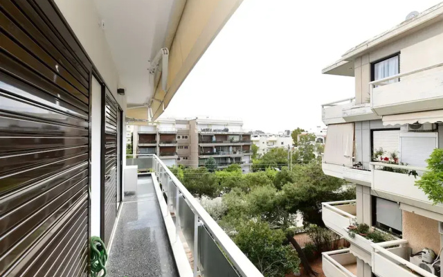 Zana s Cozy Apartment at Glifada