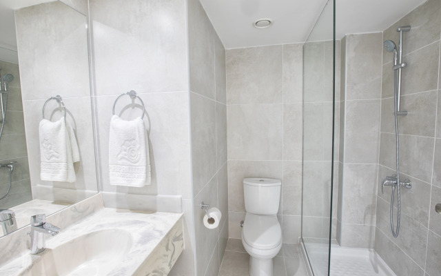 Papantonia Hotel Apartments