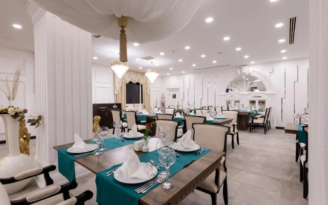 Roma Beach Resort & Spa