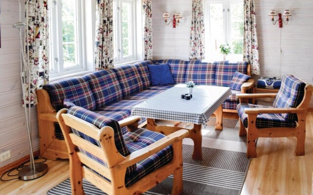 Stunning Home in Lyngdal With 4 Bedrooms