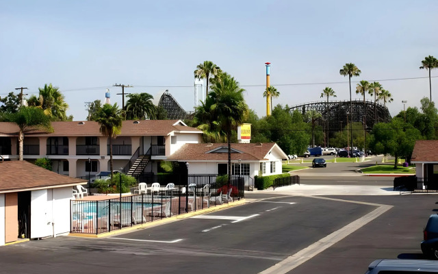 Colony Inn