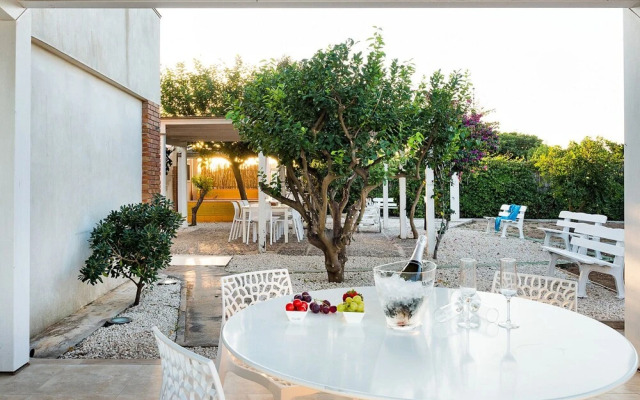 Beautiful Villa in Pachino with Private Terrace