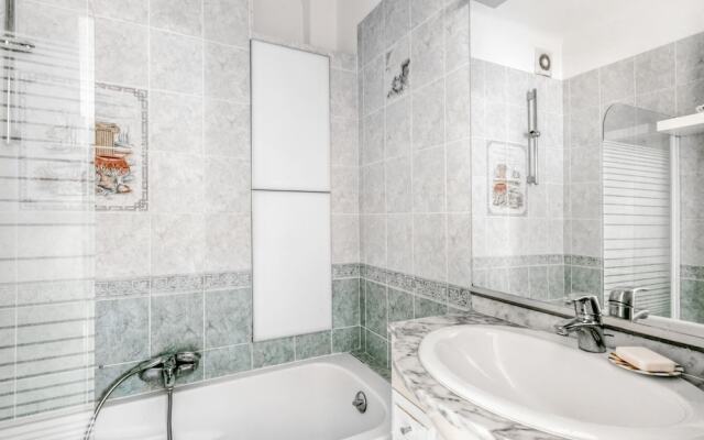 Stunning Panoramic Beach Views Apt With Terrace