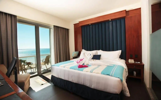 Costa Baja Resort & Spa