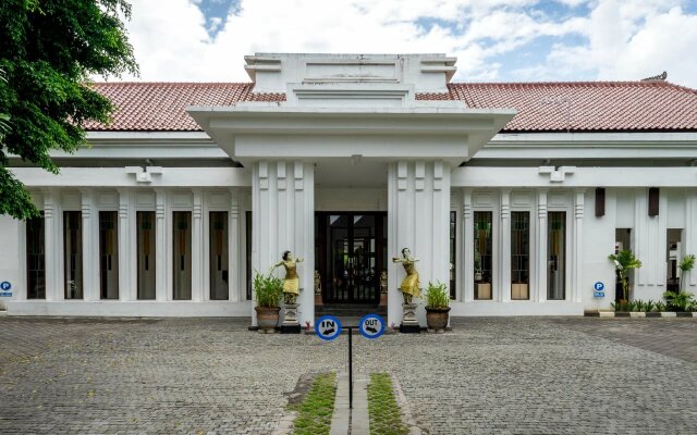 Inna Bali Heritage Hotel