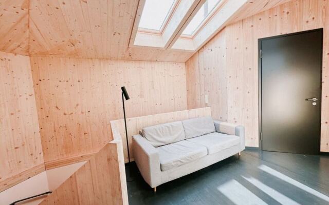 Super Nice Holiday Home by the Lake