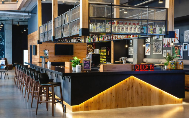 Moxy Minneapolis Downtown