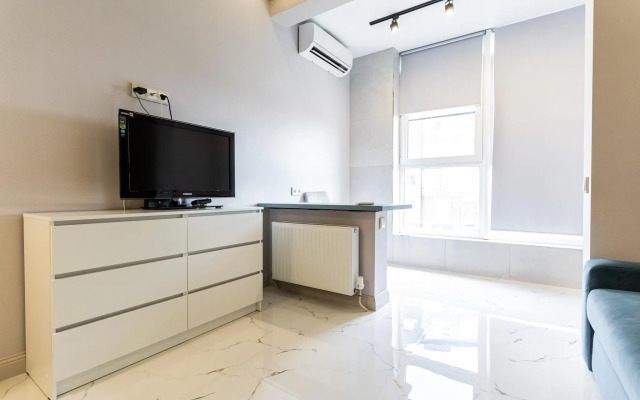 LetoApart on Tamanskaya street 121k16