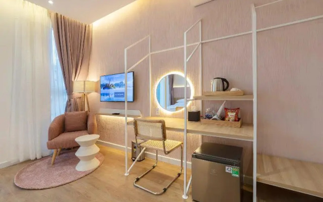 Adela Hostel & Coffee