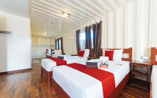 RedDoorz Plus near Puerto Princesa City Hall