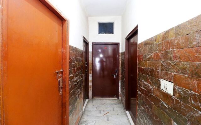 Spot On 38670 Hotel Diamond