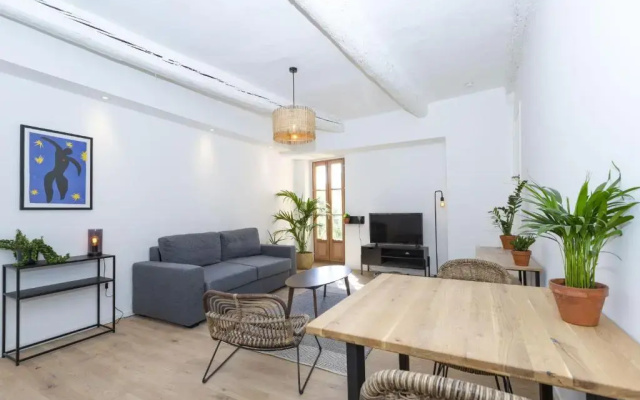 Superbe Studio au coeur de la vieille ville .wifi