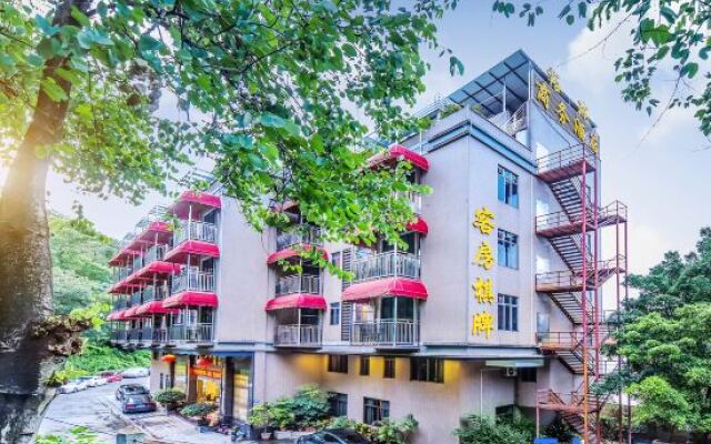 Yulong Inn