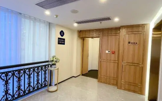 Super 8 Hotel Premier  (Xiamen Railway Station)