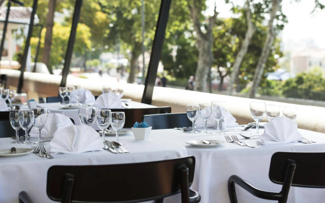 Hotel Alto Lido