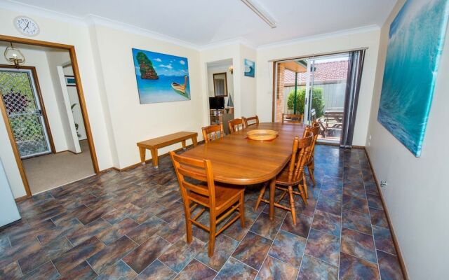 Government Rd 63 - Shoal Bay