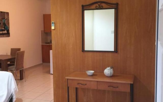 Davi's Studio Apartment