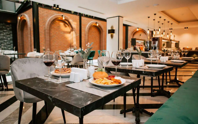 Emens Hotel