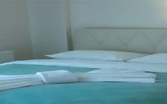 Nil Suit Apart