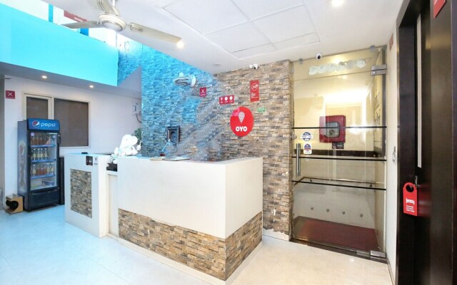 OYO 982 Hotel Royal Park