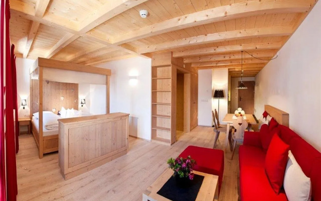 Zin Senfter Residence