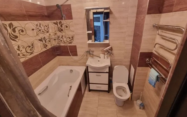 Райт Рум на б-ре Солнечный, д. 2