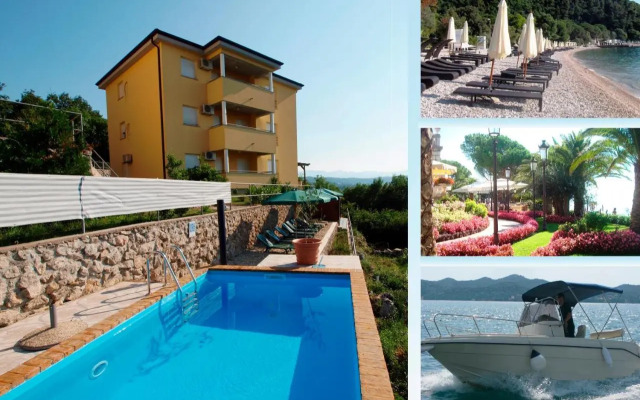 Apartments Jakov