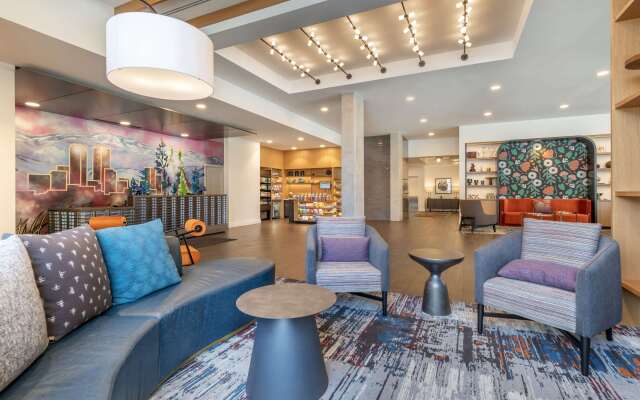Cambria Hotel Denver Downtown RiNo