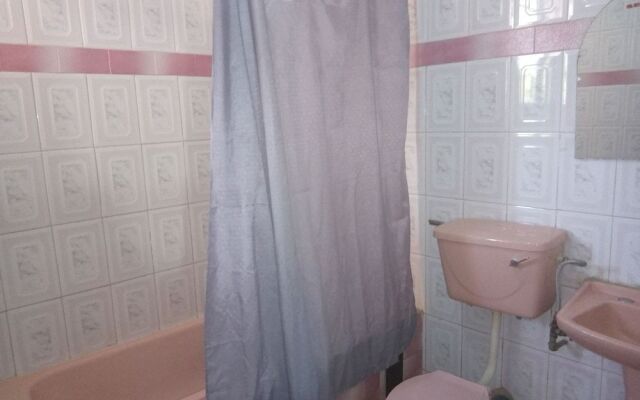 Serob Hotels