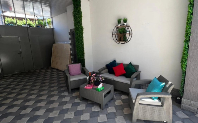 COMFORT with GREEN REFRESHING INTERIOR