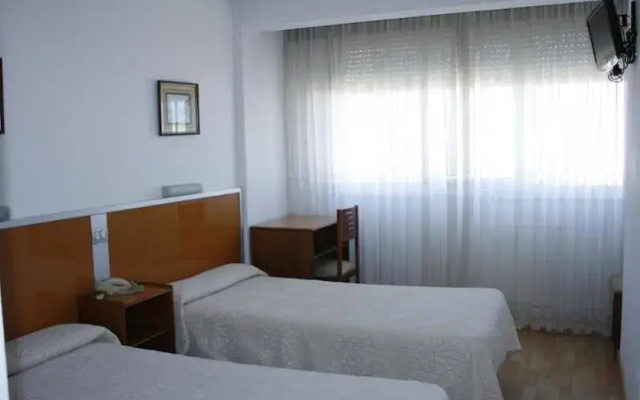Hostal Liste