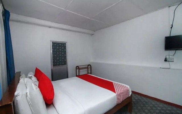 OYO 484 Royal Panorama