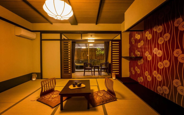 Ooedo Onsen Monogatari Premium Shirahama Saichoraku